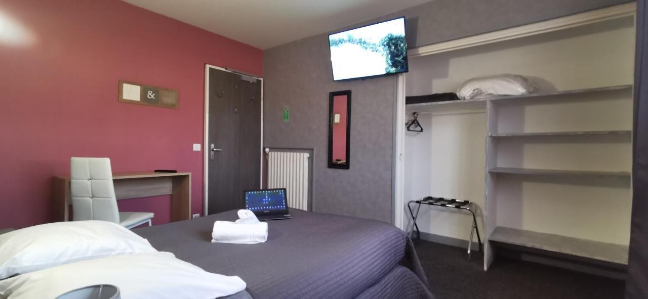 La Vieille Ferme Hotell Les Ancizes-Comps Eksteriør bilde